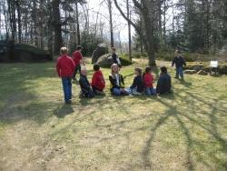 Kinder im Waldspielgelände
Foto: Archiv NPV