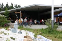 Trotz Regenwetters kamen über 2.500 Besucher am Wochenende zum Glasfest im Haus zur Wildnis. (Foto: NPV)